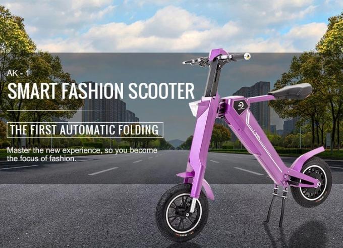 車輪が電気スクーターを、立てる電気2によっては大人のためのスクーターが座ります 0