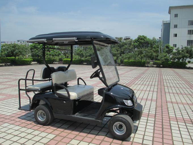 注文の電気ゴルフ カート4の車輪ドライブ4座席セリウムは2440×1220×1900mmを承認しました 0